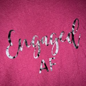 Maroon T-shirt for fiancé. Size XL